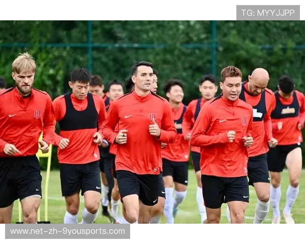 成都蓉城备战亚冠，徐正源带队全力冲击小组出线