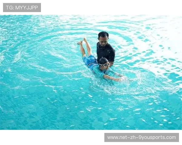 “成都三叉湖水上救生赛事：速度与反应的双重考验”